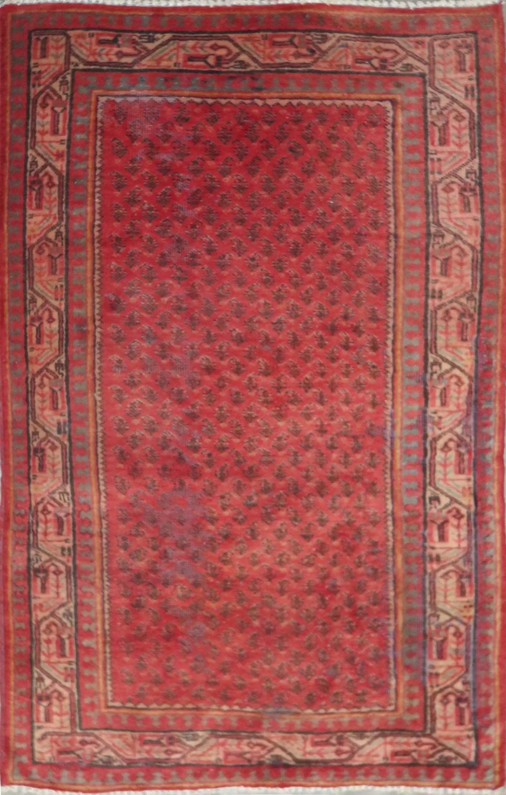 One Of The Kind Hand-Knotted Persian Wool Rug _ Luxurious Vintage Design, 5'3" x 3'3", Artisan Crafted